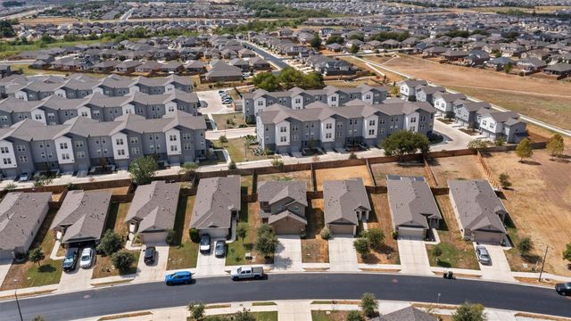 429 Dubina Ave, Georgetown, TX 78626