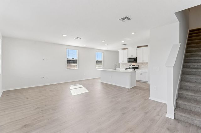 721 SPARTINA WAY, Lady Lake, FL 32159