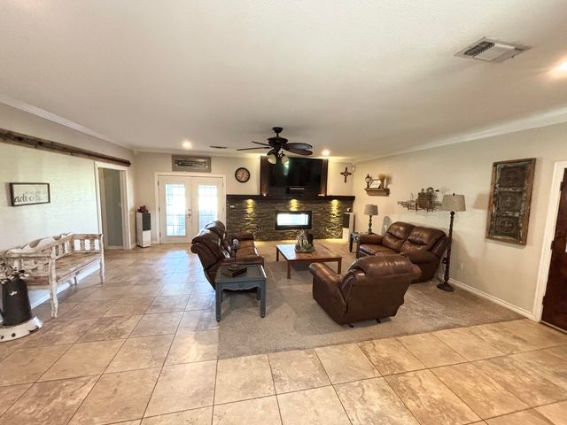 1810 FM788, Plainview, TX 79072