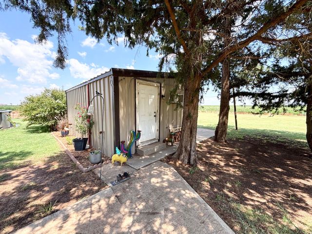 1810 FM788, Plainview, TX 79072