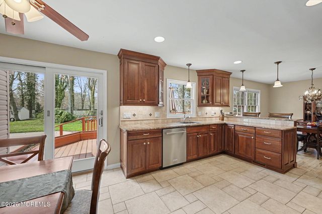 49 Hampton Drive, Freehold, NJ 07728