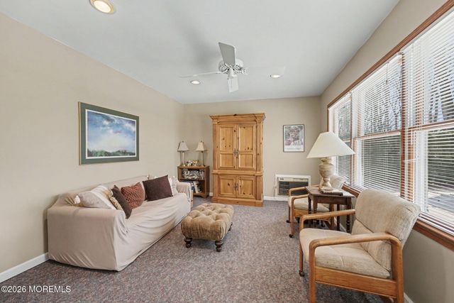 49 Hampton Drive, Freehold, NJ 07728