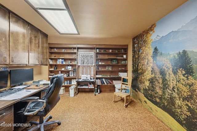 49 Hampton Drive, Freehold, NJ 07728