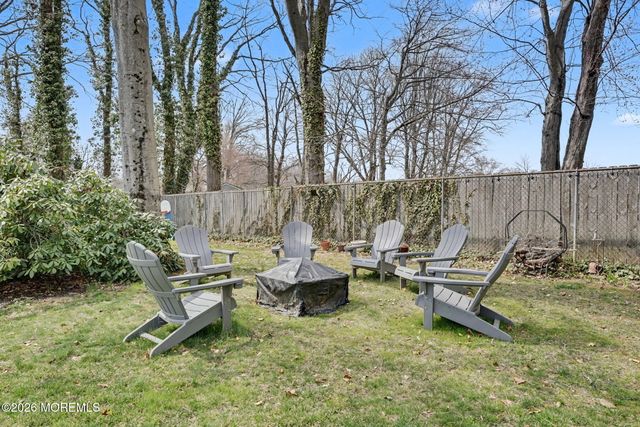 49 Hampton Drive, Freehold, NJ 07728