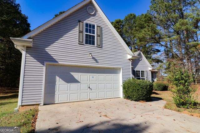 25 Chemin Place, Sharpsburg, GA 30277