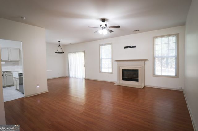 25 Chemin Place, Sharpsburg, GA 30277