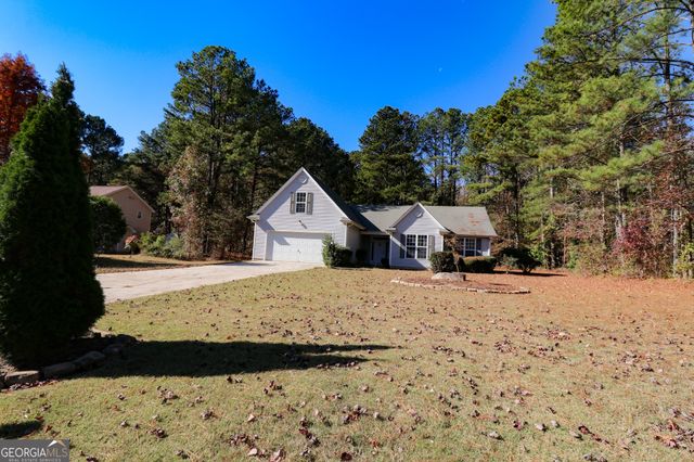 25 Chemin Place, Sharpsburg, GA 30277