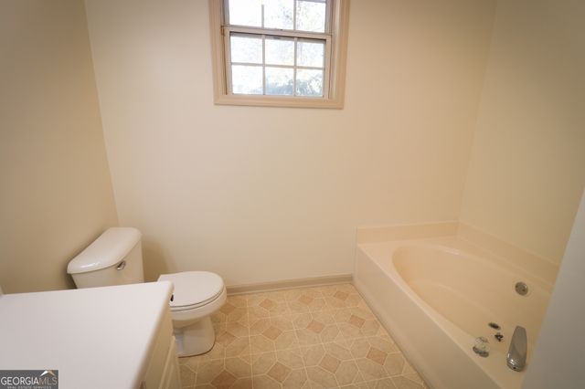 25 Chemin Place, Sharpsburg, GA 30277