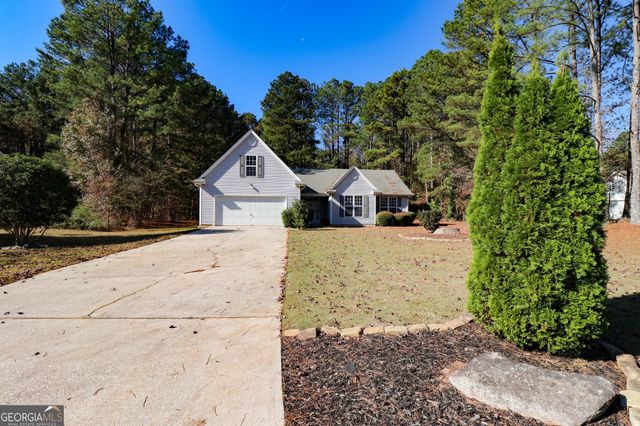 25 Chemin Place, Sharpsburg, GA 30277
