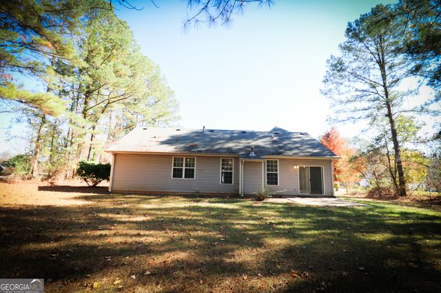 25 Chemin Place, Sharpsburg, GA 30277