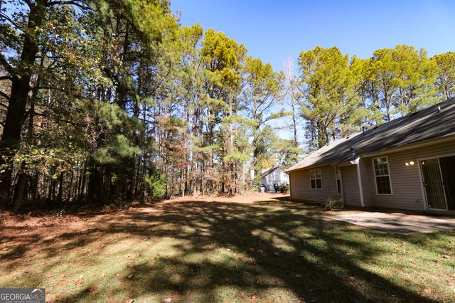 25 Chemin Place, Sharpsburg, GA 30277