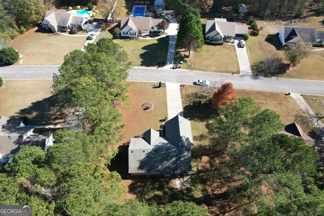 25 Chemin Place, Sharpsburg, GA 30277