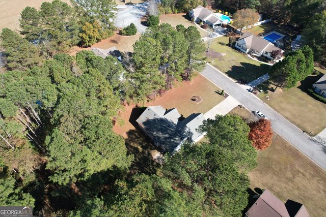 25 Chemin Place, Sharpsburg, GA 30277