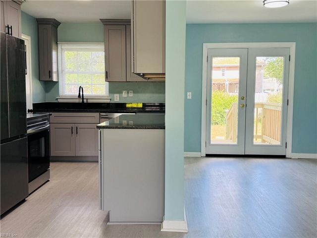 444 Cronin RD, Virginia Beach, VA 23452