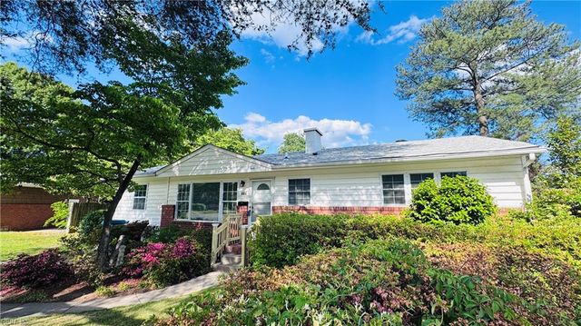 444 Cronin RD, Virginia Beach, VA 23452