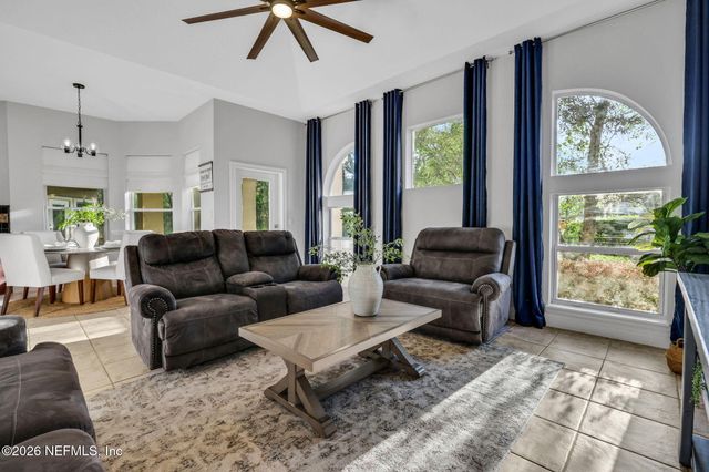 1677 PEBBLE BEACH Boulevard, Green Cove Springs, FL 32043