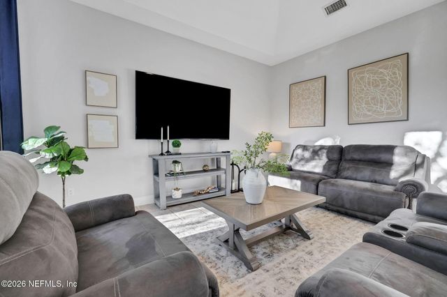 1677 PEBBLE BEACH Boulevard, Green Cove Springs, FL 32043