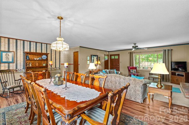 132 Polly Drive, Statesville, NC 28625