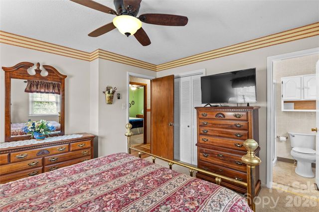 132 Polly Drive, Statesville, NC 28625
