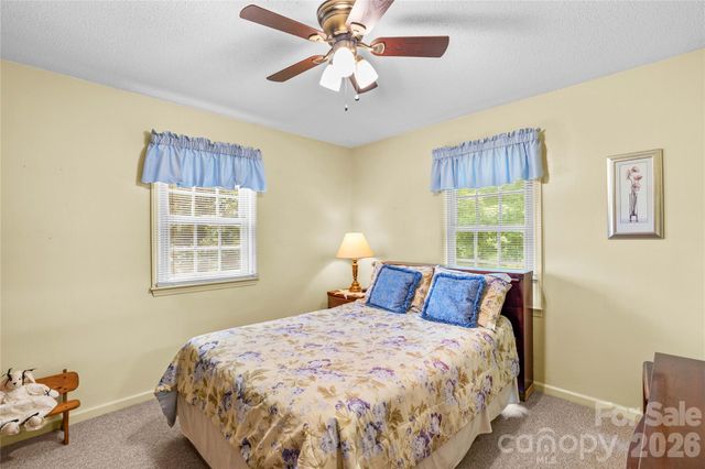 132 Polly Drive, Statesville, NC 28625
