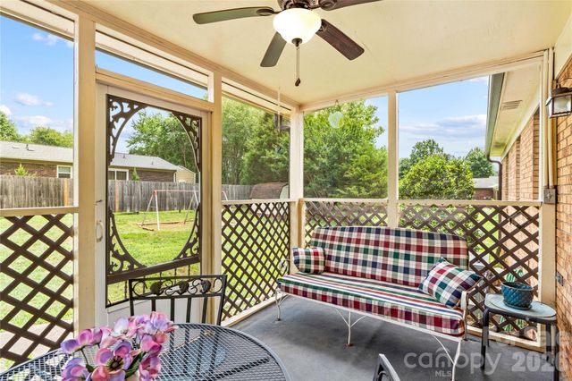 132 Polly Drive, Statesville, NC 28625