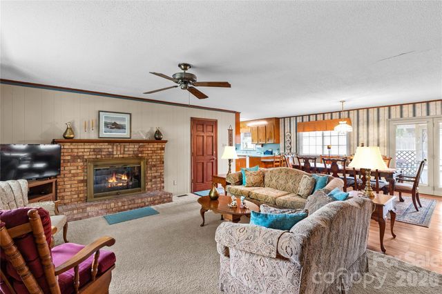132 Polly Drive, Statesville, NC 28625