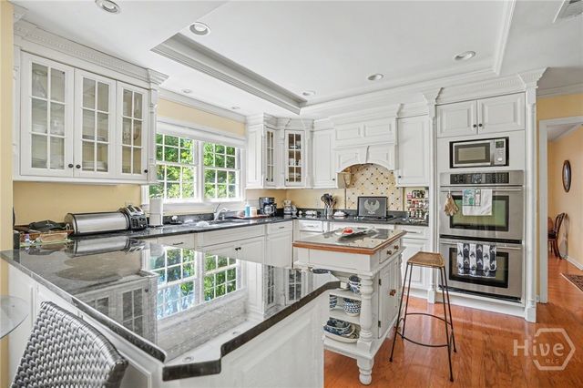 1 Treutlen Lane, Savannah, GA 31411