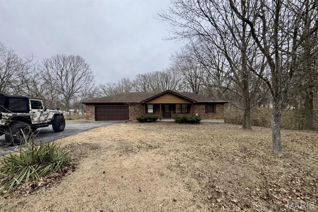 2560 Highway N, Pacific, MO 63069