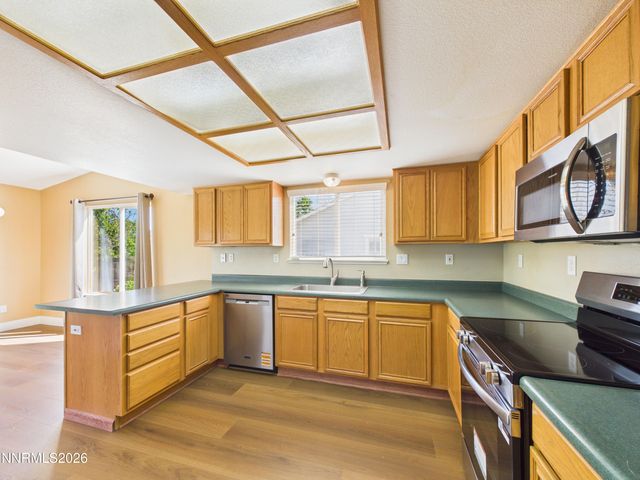 2274 Soar Drive, Sparks, NV 89441