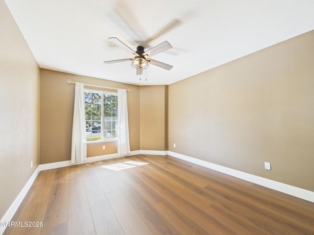 2274 Soar Drive, Sparks, NV 89441