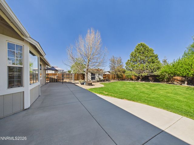 2274 Soar Drive, Sparks, NV 89441