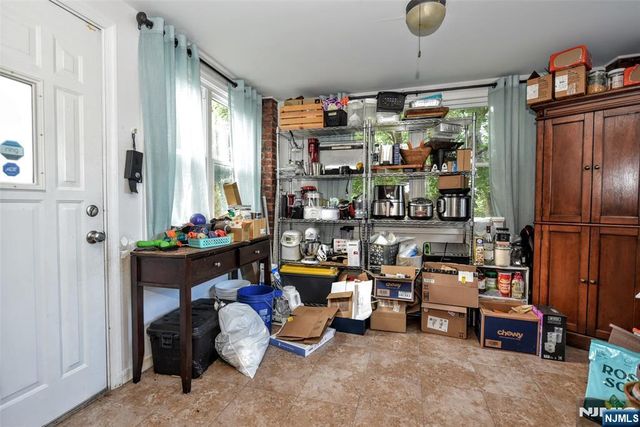 315 Myers Avenue, Hasbrouck Heights, NJ 07604
