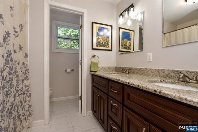 315 Myers Avenue, Hasbrouck Heights, NJ 07604