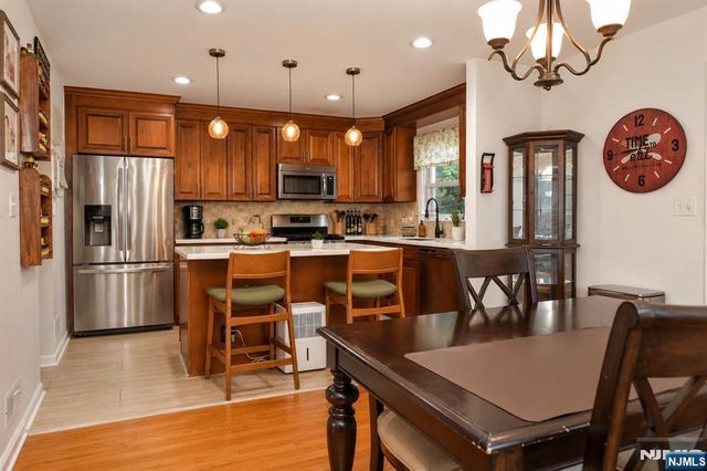 315 Myers Avenue, Hasbrouck Heights, NJ 07604