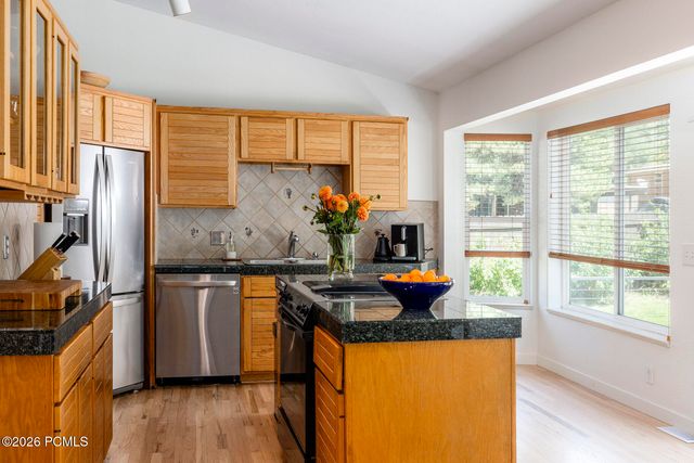 7717 S 3500 East, Cottonwood Heights, UT 84121