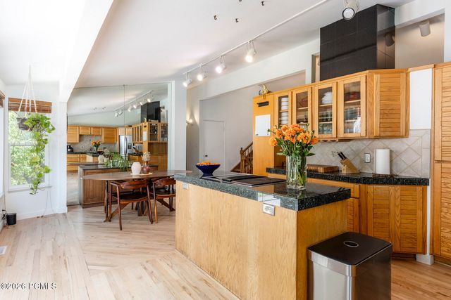 7717 S 3500 East, Cottonwood Heights, UT 84121