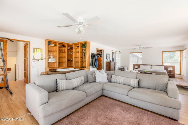 7717 S 3500 East, Cottonwood Heights, UT 84121