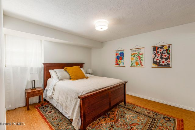 7717 S 3500 East, Cottonwood Heights, UT 84121