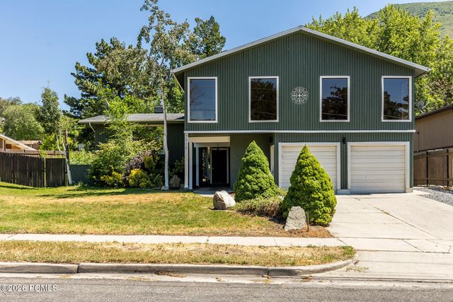 7717 S 3500 East, Cottonwood Heights, UT 84121