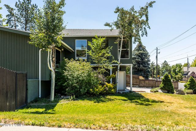 7717 S 3500 East, Cottonwood Heights, UT 84121