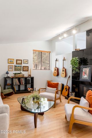 7717 S 3500 East, Cottonwood Heights, UT 84121