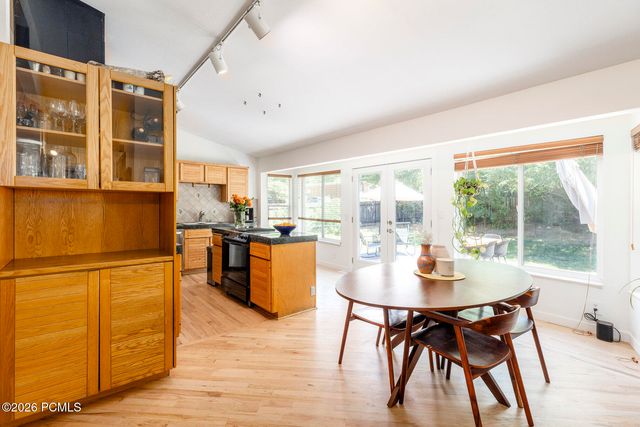 7717 S 3500 East, Cottonwood Heights, UT 84121