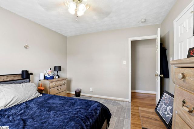 109 Palmetto Street, Cowpens, SC 29330