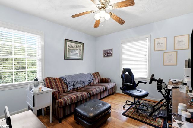 109 Palmetto Street, Cowpens, SC 29330