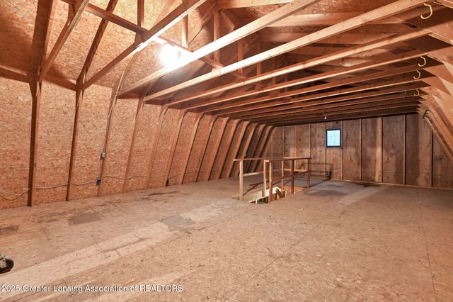 11191 W Chadwick Road, Eagle, MI 48822