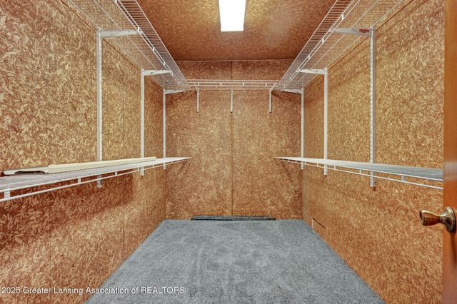 11191 W Chadwick Road, Eagle, MI 48822