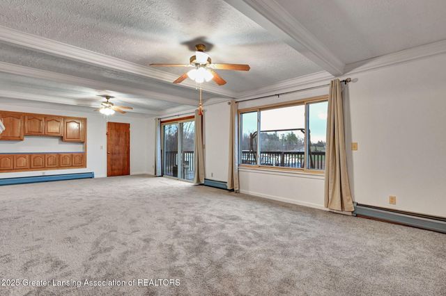 11191 W Chadwick Road, Eagle, MI 48822