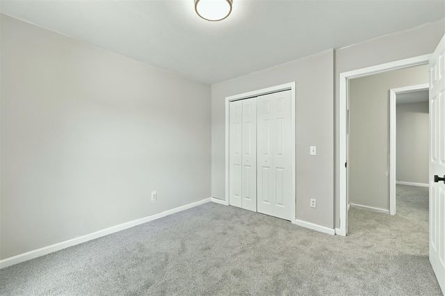 2046 N Roberts Road, Muskegon, MI 49445