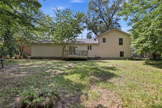 2046 N Roberts Road, Muskegon, MI 49445