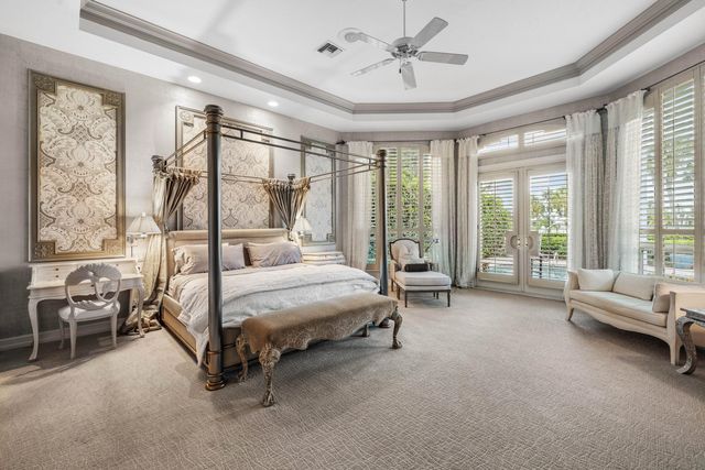 61 St George Place, Palm Beach Gardens, FL 33418